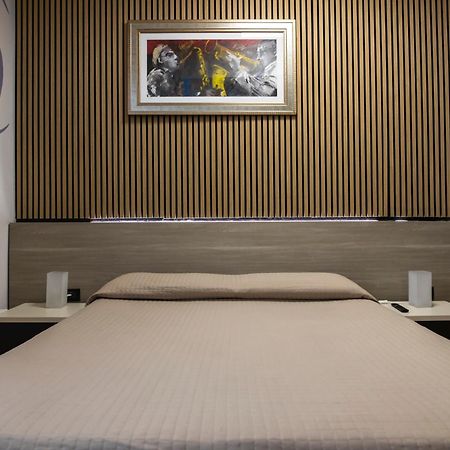 B&B Palazzo Storico Di Nicola Pescara Eksteriør billede