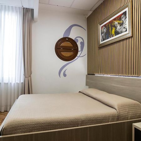 B&B Palazzo Storico Di Nicola Pescara Eksteriør billede