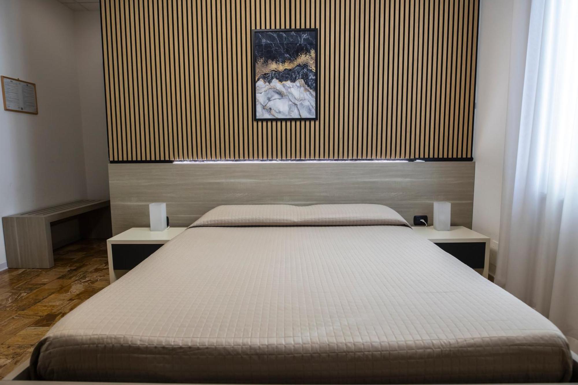 B&B Palazzo Storico Di Nicola Pescara Eksteriør billede